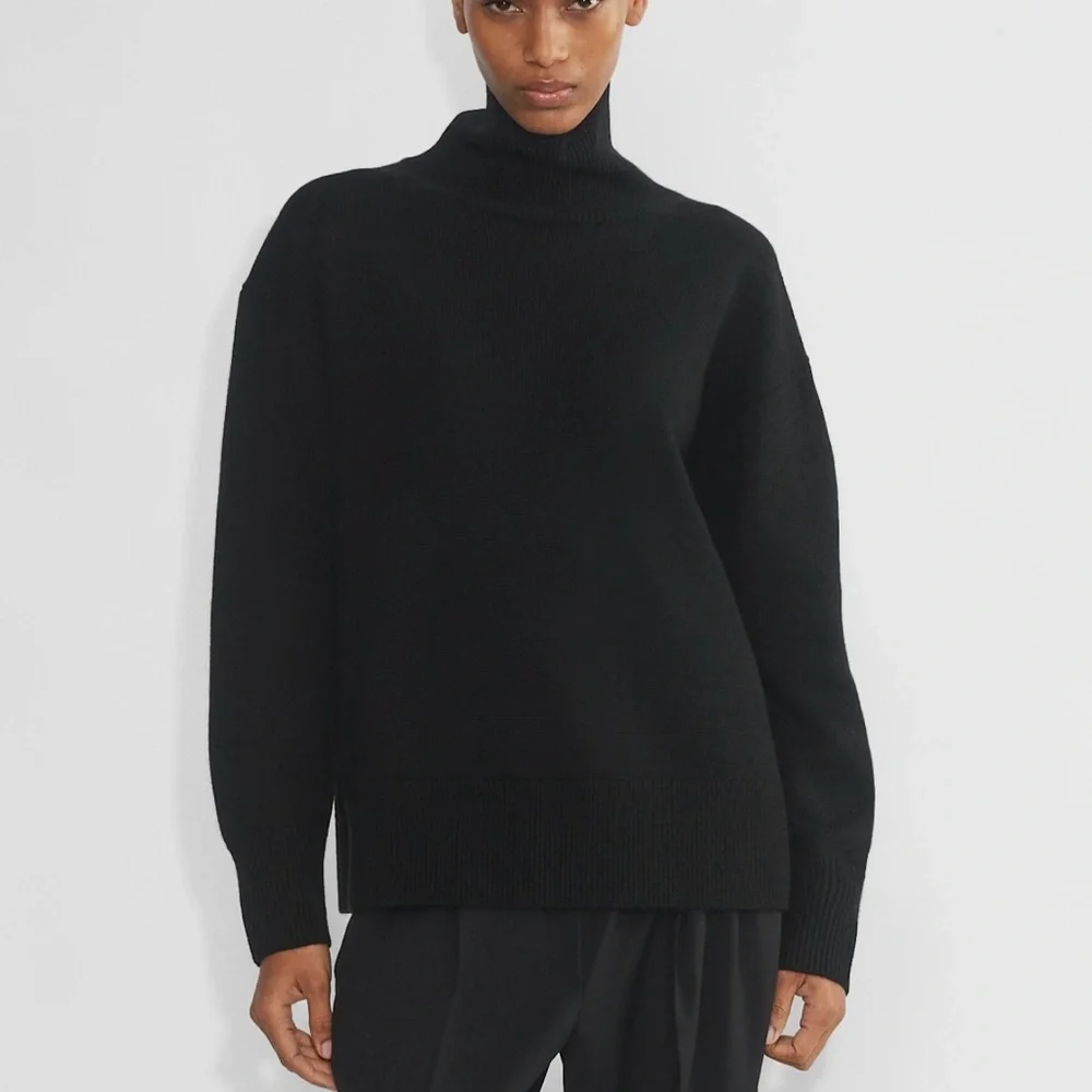 Aritzia Babaton 100% Merino Wool Black Turtleneck Sweater - Soft Rib Knit NWT - Picture 7 of 10